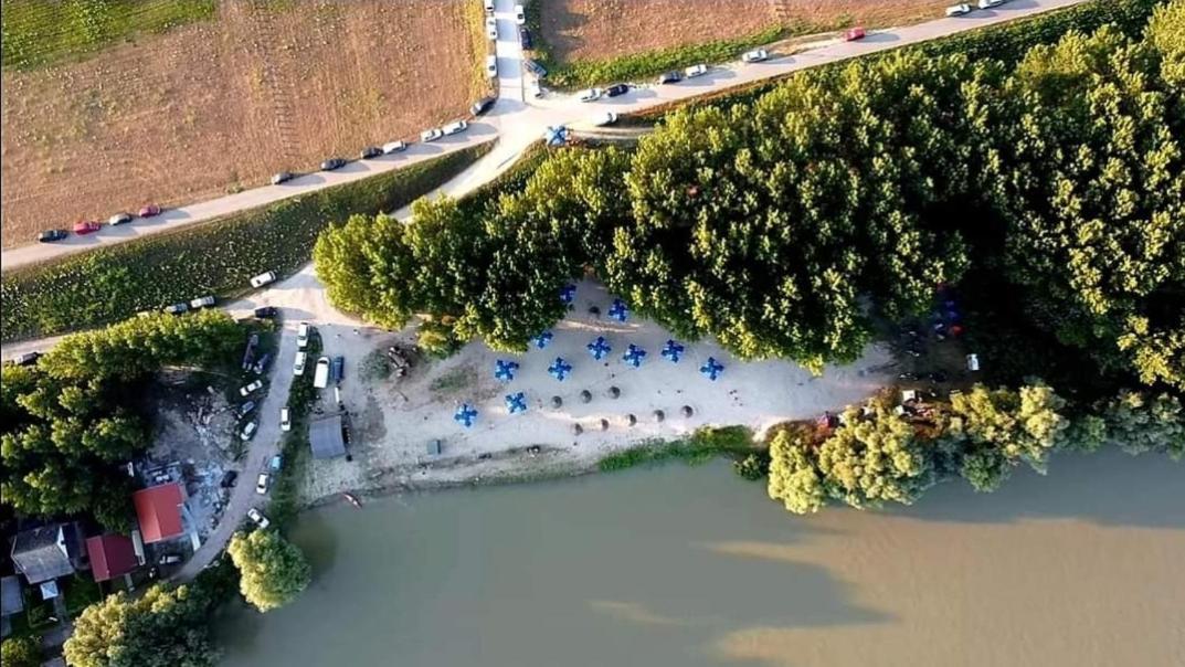 Sunrise Riverside House Celarevo Dış mekan fotoğraf